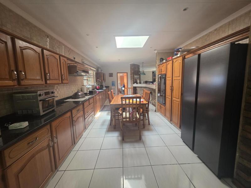 4 Bedroom Property for Sale in Sunward Park Gauteng