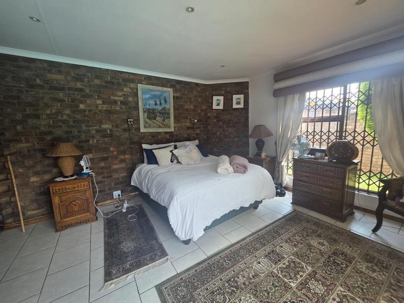 4 Bedroom Property for Sale in Sunward Park Gauteng