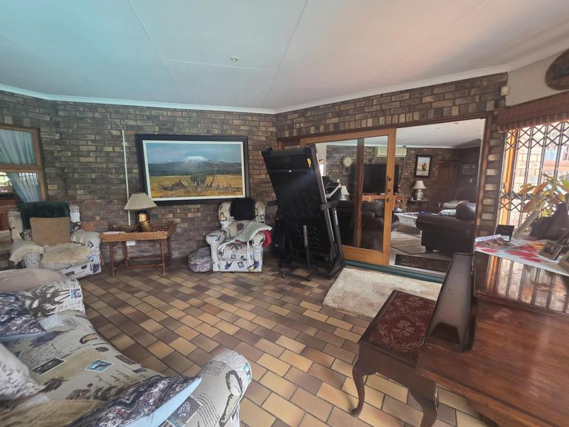 4 Bedroom Property for Sale in Sunward Park Gauteng