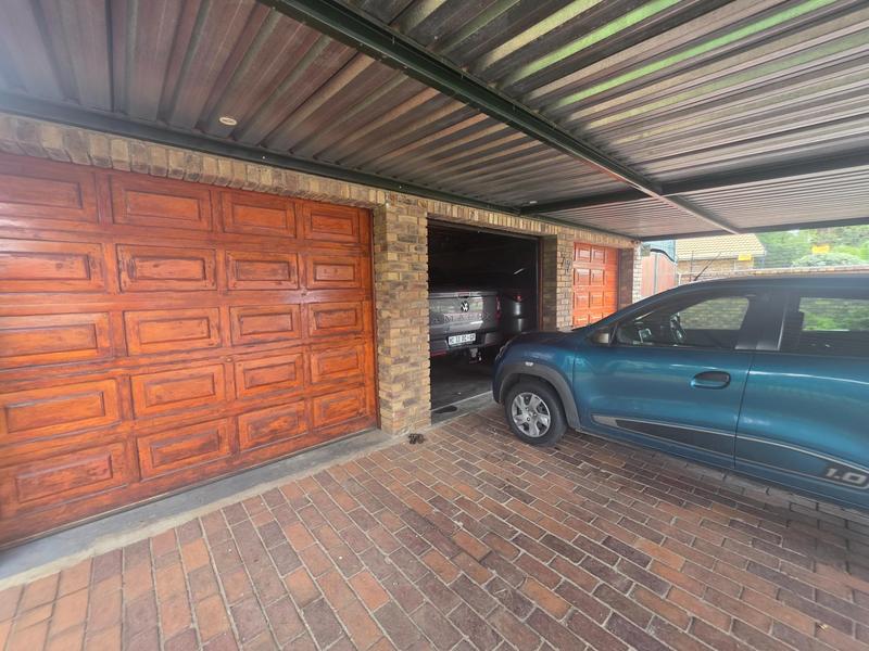 4 Bedroom Property for Sale in Sunward Park Gauteng