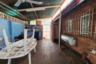 3 Bedroom Property for Sale in Dorandia Gauteng