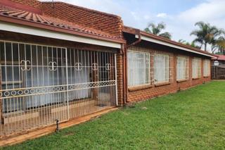 3 Bedroom Property for Sale in Dorandia Gauteng