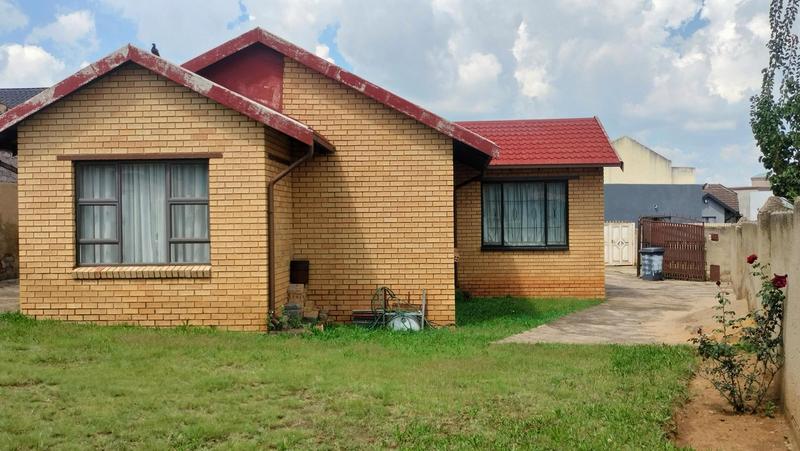 3 Bedroom Property for Sale in Naturena Gauteng