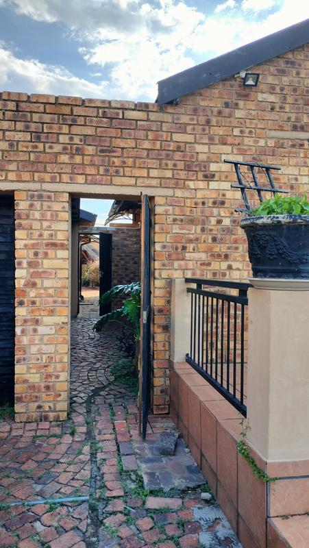 3 Bedroom Property for Sale in Suideroord Gauteng