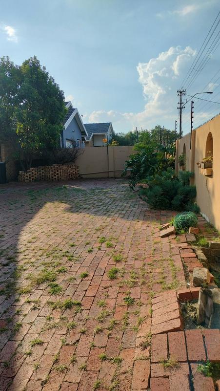 3 Bedroom Property for Sale in Suideroord Gauteng