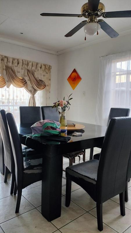 3 Bedroom Property for Sale in Suideroord Gauteng