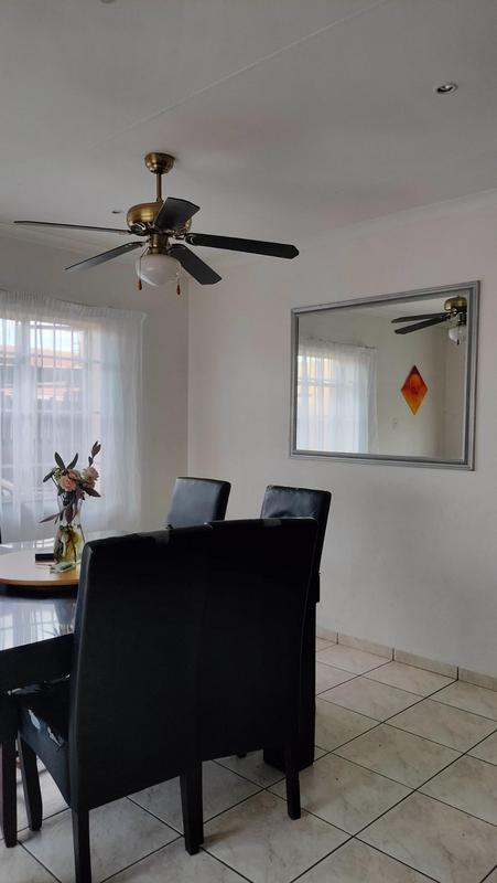 3 Bedroom Property for Sale in Suideroord Gauteng