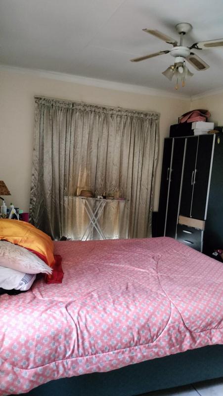 3 Bedroom Property for Sale in Suideroord Gauteng