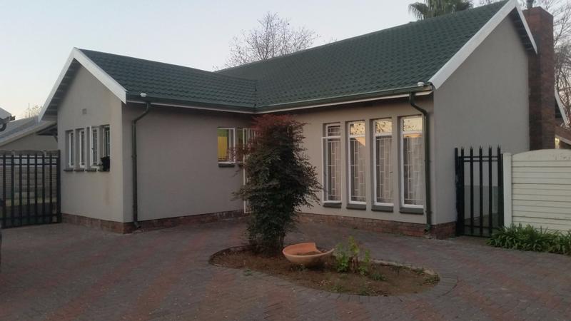 To Let 3 Bedroom Property for Rent in Vanderbijlpark SE Gauteng