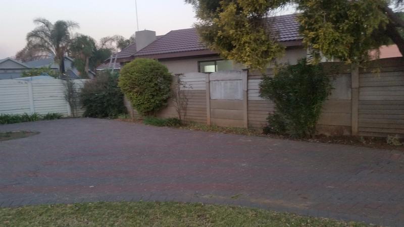 To Let 3 Bedroom Property for Rent in Vanderbijlpark SE Gauteng