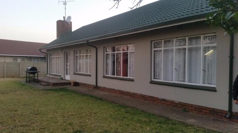 To Let 3 Bedroom Property for Rent in Vanderbijlpark SE Gauteng