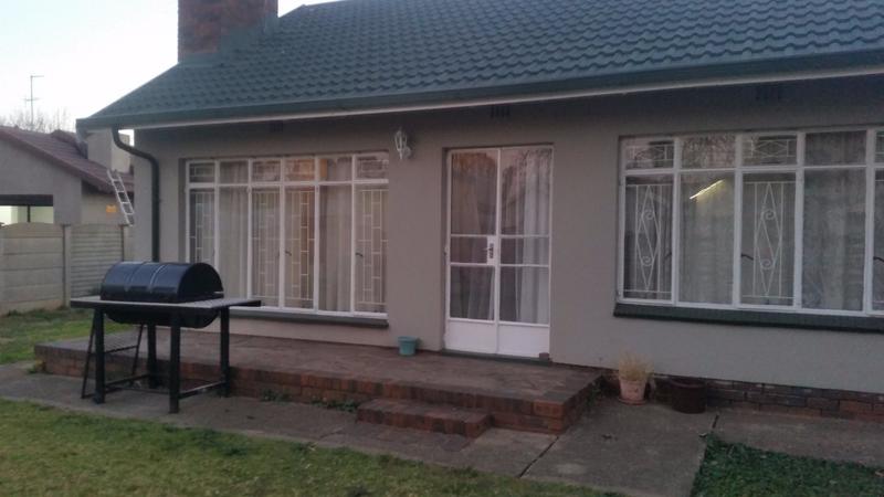 To Let 3 Bedroom Property for Rent in Vanderbijlpark SE Gauteng