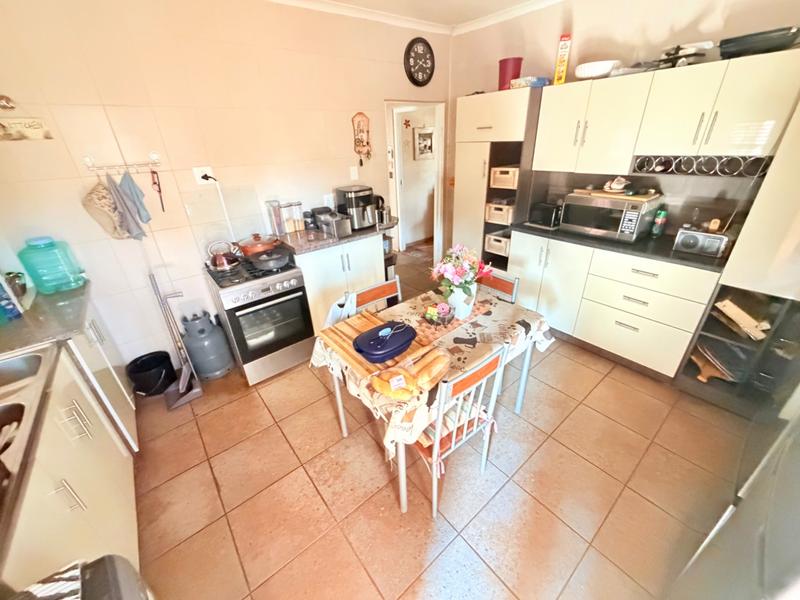 2 Bedroom Property for Sale in Vanderbijlpark CW Gauteng