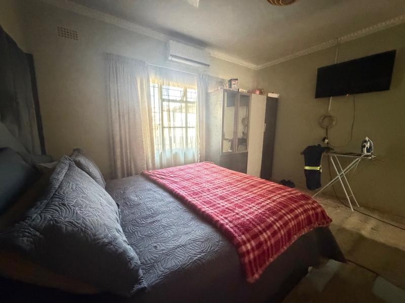 2 Bedroom Property for Sale in Vanderbijlpark CW Gauteng