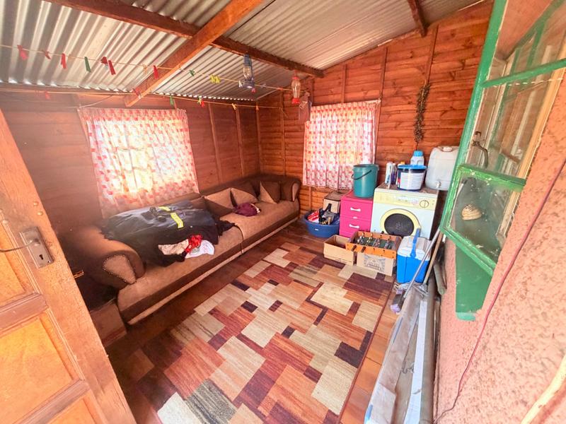 2 Bedroom Property for Sale in Vanderbijlpark CW Gauteng