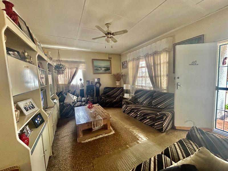 4 Bedroom Property for Sale in Vanderbijlpark CW Gauteng