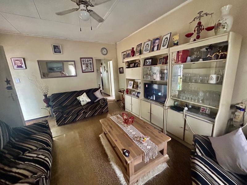 4 Bedroom Property for Sale in Vanderbijlpark CW Gauteng