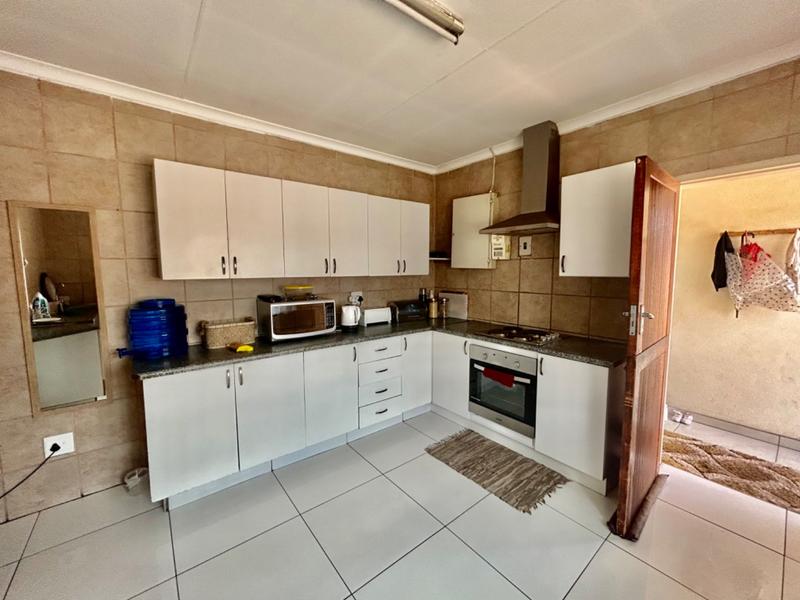 3 Bedroom Property for Sale in Vanderbijlpark CW 5 Gauteng