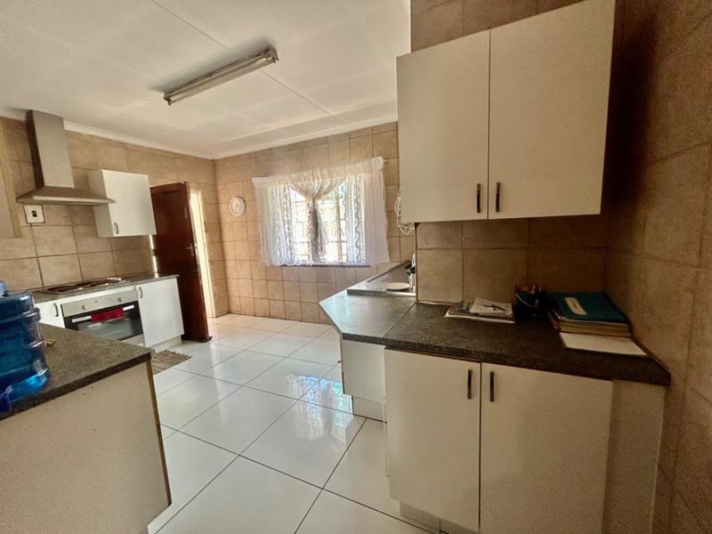 3 Bedroom Property for Sale in Vanderbijlpark CW 5 Gauteng