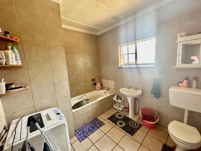 3 Bedroom Property for Sale in Vanderbijlpark CW 5 Gauteng