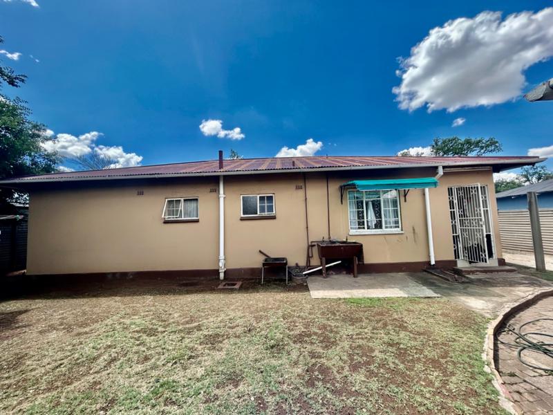 3 Bedroom Property for Sale in Vanderbijlpark CW 5 Gauteng