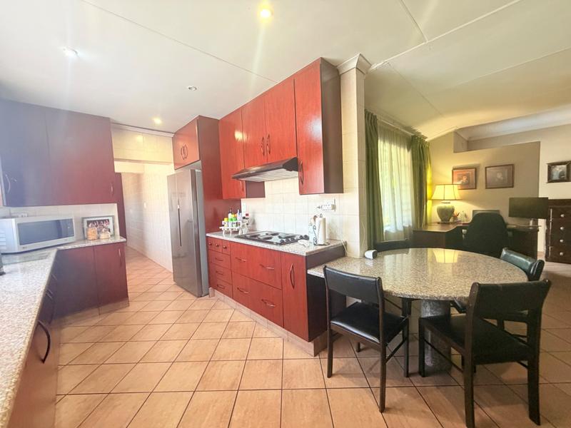 3 Bedroom Property for Sale in Vanderbijlpark SE 6 Gauteng