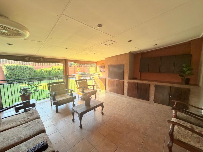 3 Bedroom Property for Sale in Vanderbijlpark SE 6 Gauteng