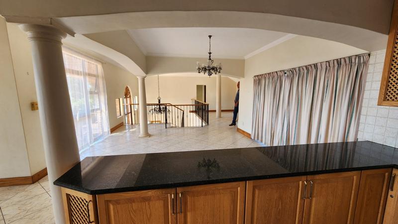 6 Bedroom Property for Sale in Montana Park Gauteng