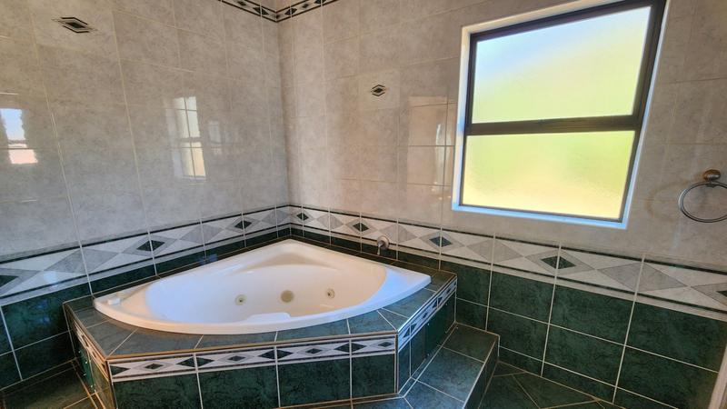 6 Bedroom Property for Sale in Montana Park Gauteng