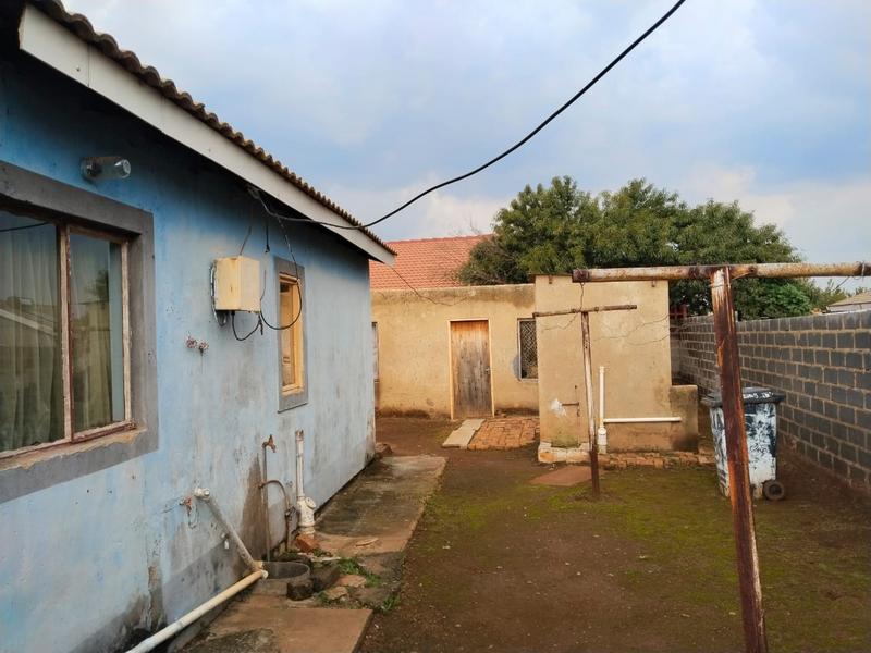 2 Bedroom Property for Sale in Kanana Park Gauteng