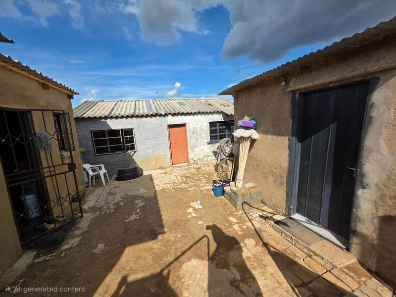 5 Bedroom Property for Sale in Tembisa Gauteng