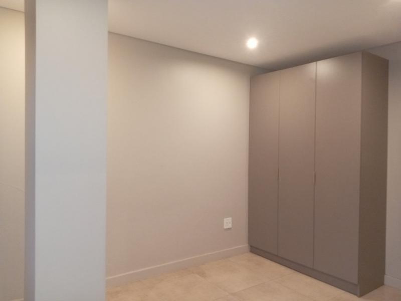 1 Bedroom Property for Sale in Sandown Gauteng