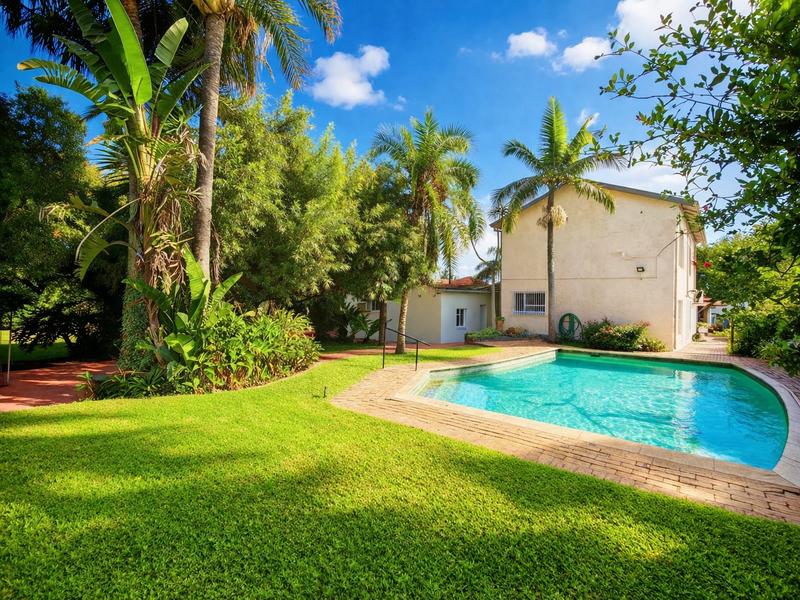 6 Bedroom Property for Sale in Capital Park Gauteng