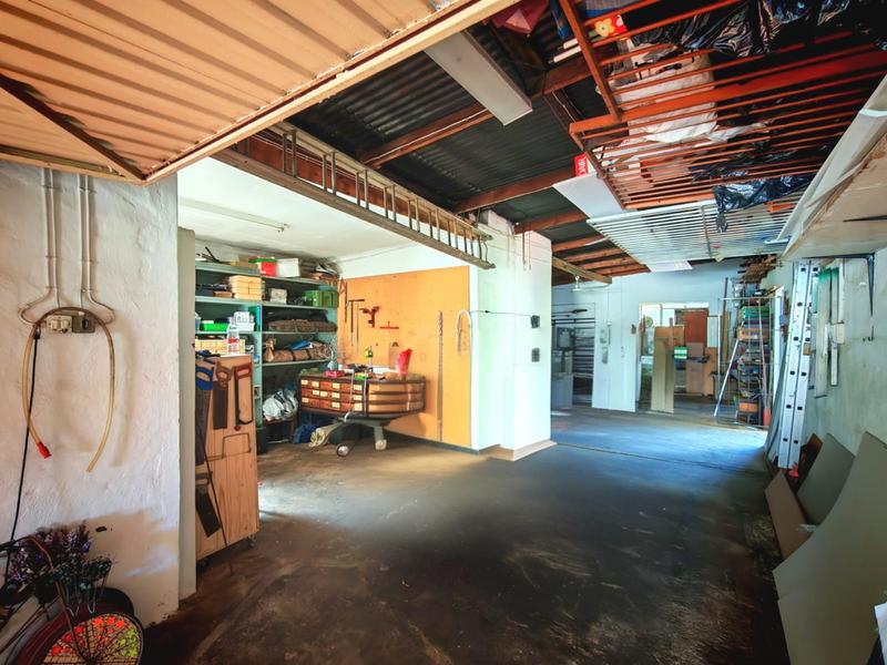 6 Bedroom Property for Sale in Capital Park Gauteng