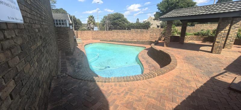 3 Bedroom Property for Sale in Florida Park Gauteng