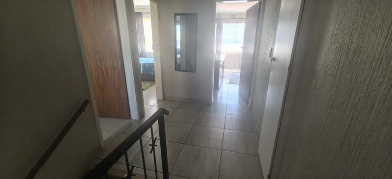 3 Bedroom Property for Sale in Florida Park Gauteng