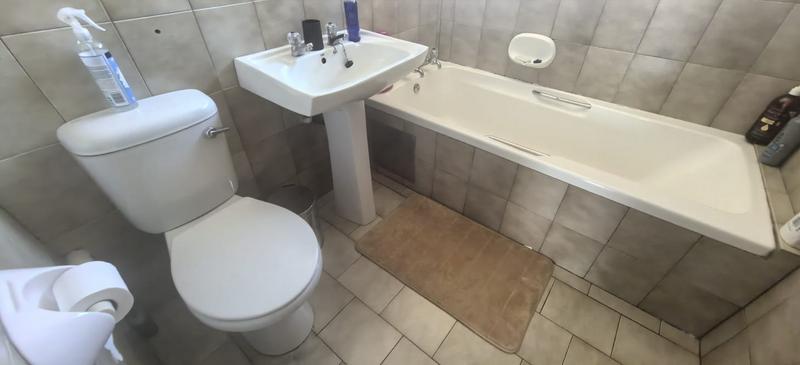 3 Bedroom Property for Sale in Florida Park Gauteng