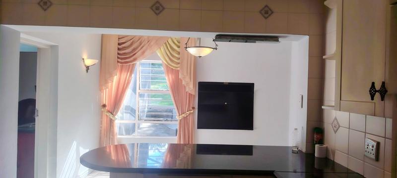 6 Bedroom Property for Sale in Noordheuwel Gauteng