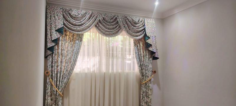 6 Bedroom Property for Sale in Noordheuwel Gauteng