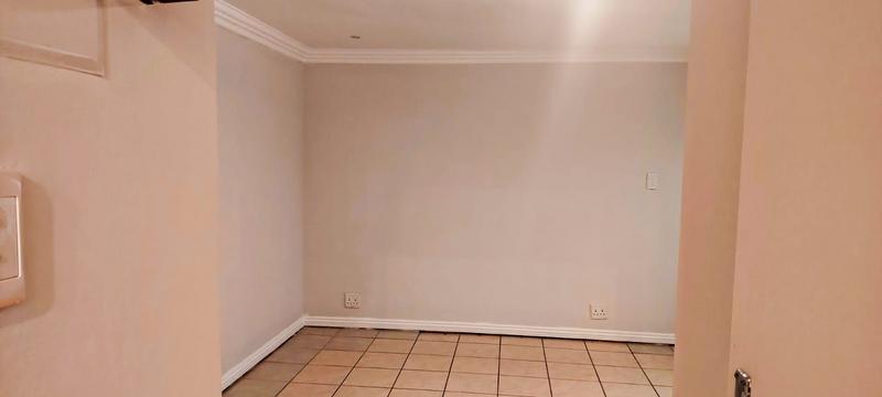 6 Bedroom Property for Sale in Noordheuwel Gauteng