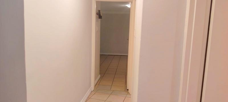 6 Bedroom Property for Sale in Noordheuwel Gauteng