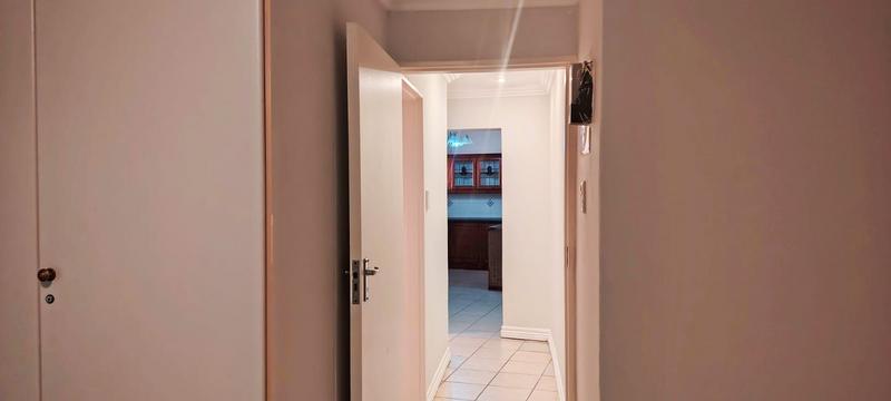 6 Bedroom Property for Sale in Noordheuwel Gauteng