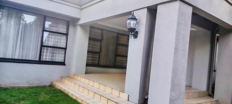 6 Bedroom Property for Sale in Noordheuwel Gauteng