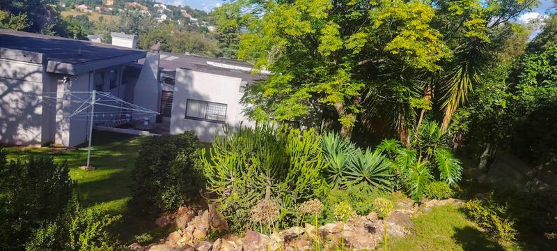 6 Bedroom Property for Sale in Noordheuwel Gauteng