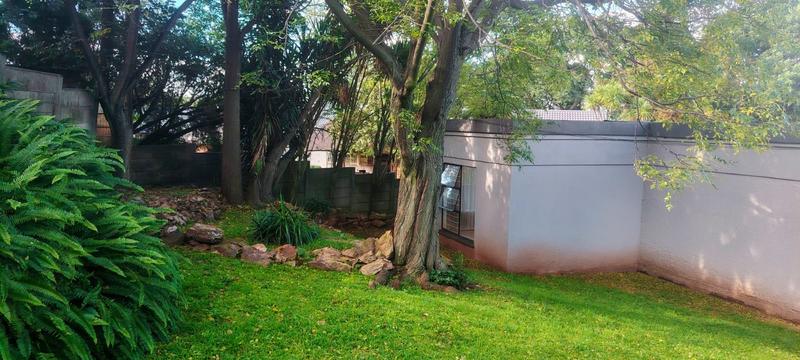 6 Bedroom Property for Sale in Noordheuwel Gauteng
