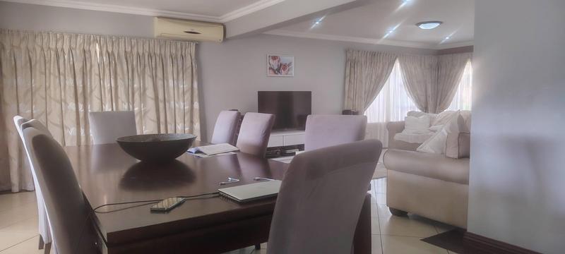 4 Bedroom Property for Sale in Willowbrook Gauteng