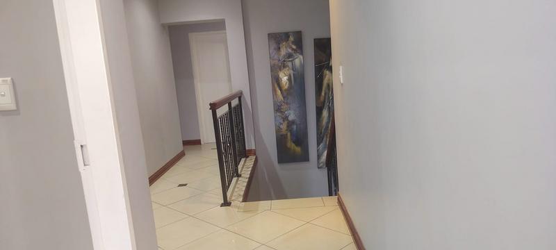 4 Bedroom Property for Sale in Willowbrook Gauteng