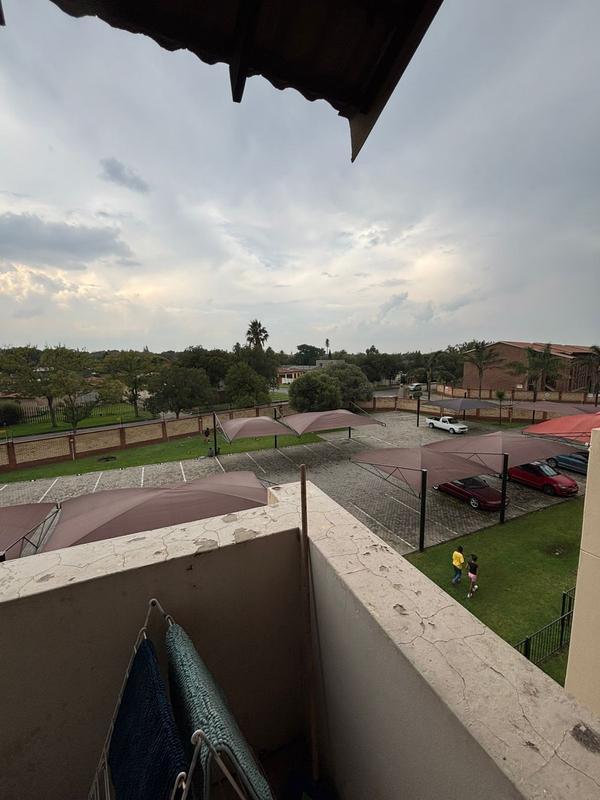 2 Bedroom Property for Sale in Comet Gauteng