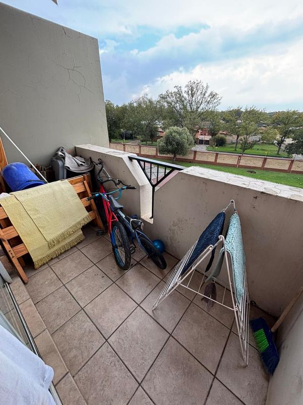 2 Bedroom Property for Sale in Comet Gauteng