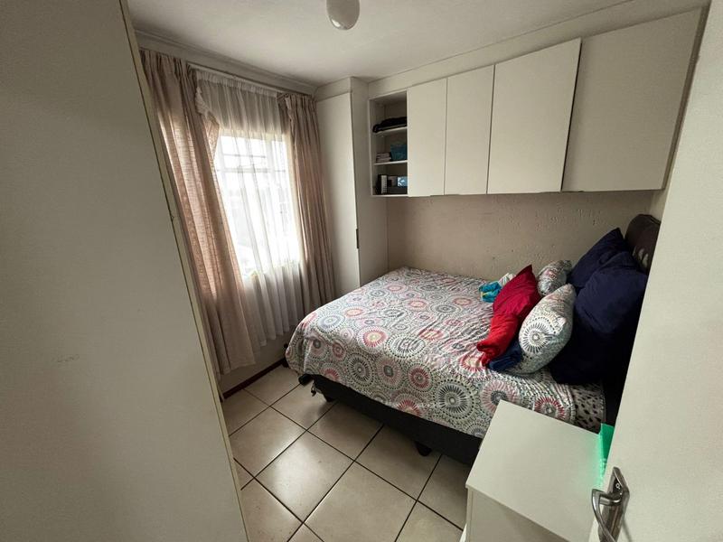 2 Bedroom Property for Sale in Comet Gauteng